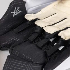 Bauer Supreme Mach Senior Goalie Blocker -Hockey Equipment bauer blockers bauer supreme mach senior goalie blocker 29034387669058