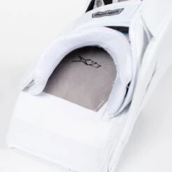 Bauer Vapor X2.7 Junior Goalie Blocker -Hockey Equipment bauer blockers bauer vapor x2 7 junior goalie blocker 5427646660674