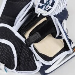 Bauer Supreme M5 Pro Senior Goalie Catcher -Hockey Equipment bauer catchers bauer supreme m5 pro senior goalie catcher 29034417848386