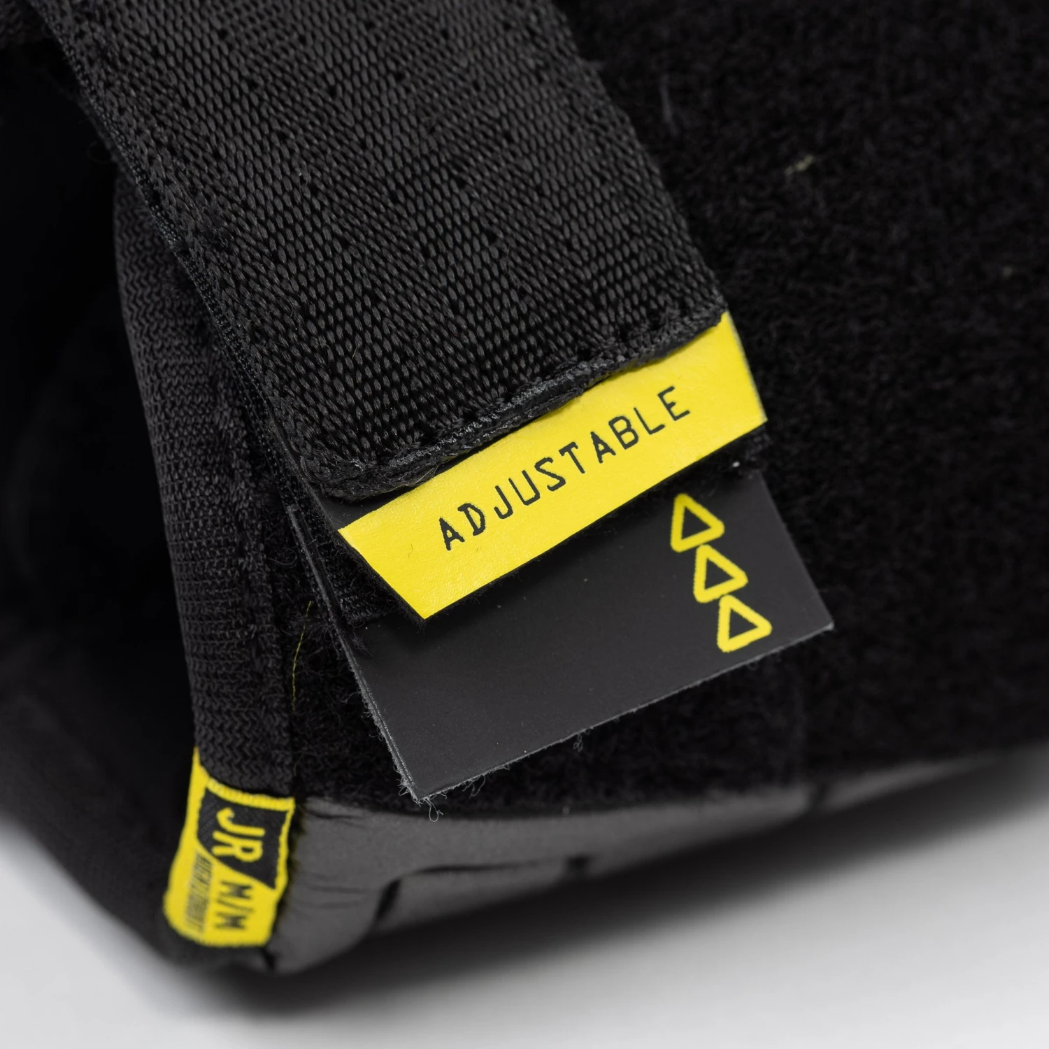 Bauer Supreme Mach Junior Hockey Elbow Pads 9 Bauer Supreme Mach Junior Hockey Elbow Pads - Image 7