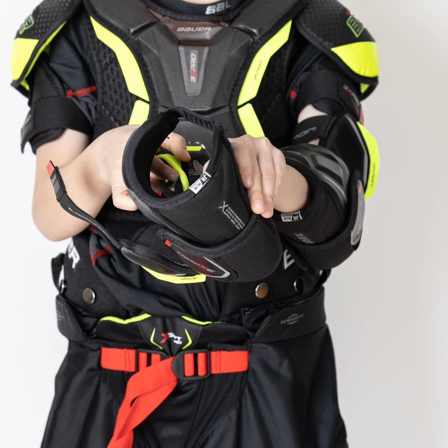 Bauer Vapor 3X Pro Junior Hockey Elbow Pads 15 Bauer Vapor 3X Pro Junior Hockey Elbow Pads - Image 14