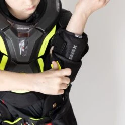 Bauer Vapor 3X Pro Junior Hockey Elbow Pads 28 Bauer Vapor 3X Pro Junior Hockey Elbow Pads -Hockey Equipment bauer elbow pads bauer vapor 3x pro junior hockey elbow pads 29084597059650