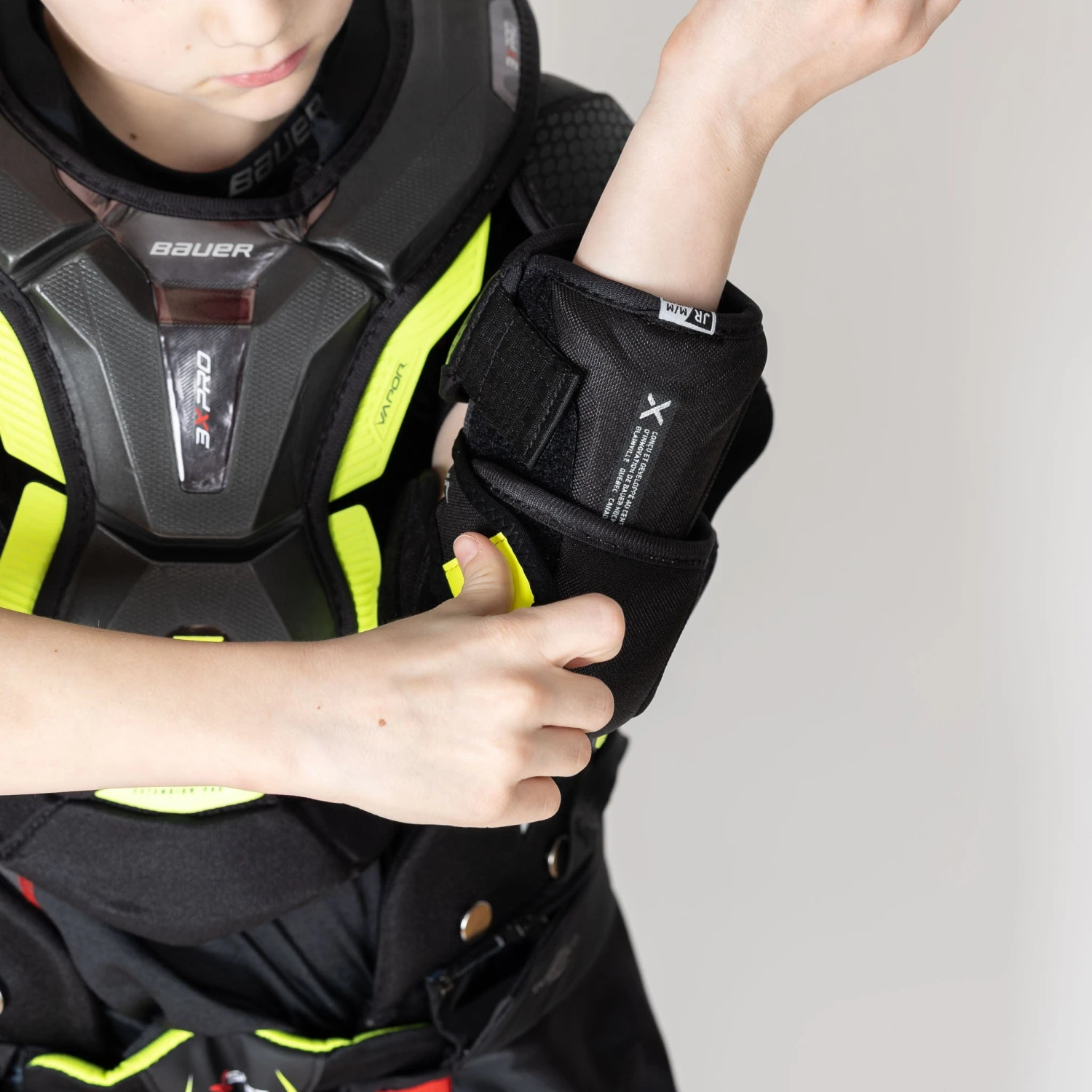 Bauer Vapor 3X Pro Junior Hockey Elbow Pads 9 Bauer Vapor 3X Pro Junior Hockey Elbow Pads - Image 8