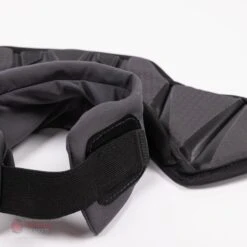 Bauer Pro Senior Goalie Neck Guard -Hockey Equipment bauer goalie neck guards bauer pro senior goalie neck guard sr 27999396167746