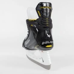 Bauer Supreme M4 Senior Hockey Skates -Hockey Equipment bauer hockey skates bauer supreme m4 senior hockey skates 29084389408834