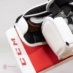 CCM Extreme Flex 5 Senior Goalie Blocker 30 CCM Extreme Flex 5 Senior Goalie Blocker -Hockey Equipment ccm blockers ccm extreme flex 5 senior goalie blocker 27972280582210
