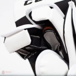 CCM Extreme Flex E4.9 Intermediate Goalie Blocker - Source Exclusive -Hockey Equipment ccm blockers ccm extreme flex e4 9 intermediate goalie blocker source exclusive 5311076139074