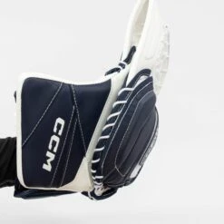 CCM Axis 2.9 Intermediate Goalie Catcher -Hockey Equipment ccm catchers ccm axis 2 9 intermediate goalie catcher 29106115149890