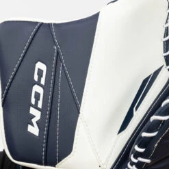CCM Axis 2.9 Intermediate Goalie Catcher -Hockey Equipment ccm catchers ccm axis 2 9 intermediate goalie catcher 29106115510338