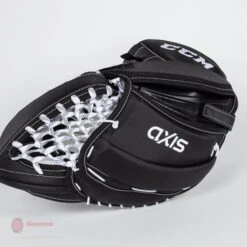CCM Axis Senior Goalie Catcher - 580 Break Angle -Hockey Equipment ccm catchers ccm axis senior goalie catcher 580 break angle 14364030271554