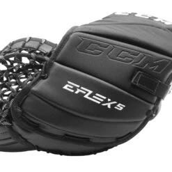 CCM Extreme Flex 5 Senior Goalie Catcher - 580 Break Angle -Hockey Equipment ccm catchers ccm extreme flex 5 senior goalie catcher 580 break angle 28808150515778