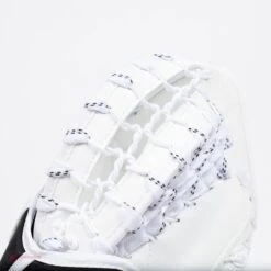 CCM Extreme Flex E4.5 Senior Goalie Catcher - Source Exclusive -Hockey Equipment ccm catchers ccm extreme flex e4 5 senior goalie catcher source exclusive 5323888623682