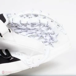 CCM Extreme Flex E4.9 Intermediate Goalie Catcher - Source Exclusive -Hockey Equipment ccm catchers ccm extreme flex e4 9 intermediate goalie catcher source exclusive 5323902386242