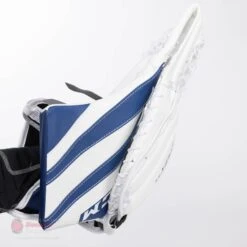 CCM Extreme Flex E5.5 Junior Goalie Catcher 19 CCM Extreme Flex E5.5 Junior Goalie Catcher -Hockey Equipment ccm catchers ccm extreme flex e5 5 junior goalie catcher 27972557439042