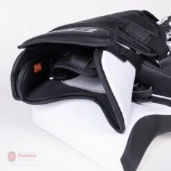 CCM Extreme Flex E5.5 Senior Goalie Catcher - Source Exclusive -Hockey Equipment ccm catchers ccm extreme flex e5 5 senior goalie catcher source exclusive 28235123195970