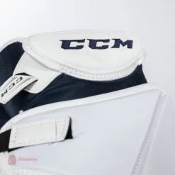 CCM Extreme Flex E5.9 Intermediate Goalie Catcher -Hockey Equipment ccm catchers ccm extreme flex e5 9 intermediate goalie catcher 27988516667458