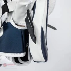 CCM Extreme Flex E5.9 Intermediate Goalie Catcher -Hockey Equipment ccm catchers ccm extreme flex e5 9 intermediate goalie catcher 27988517224514