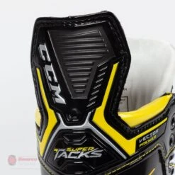 CCM Super Tacks Vector Premier Junior Hockey Skates (2020) -Hockey Equipment ccm hockey skates ccm super tacks vector premier junior hockey skates 2020 14781864706114