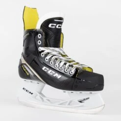 CCM Tacks AS560 Intermediate Hockey Skates -Hockey Equipment ccm hockey skates ccm tacks as560 intermediate hockey skates 29106040766530