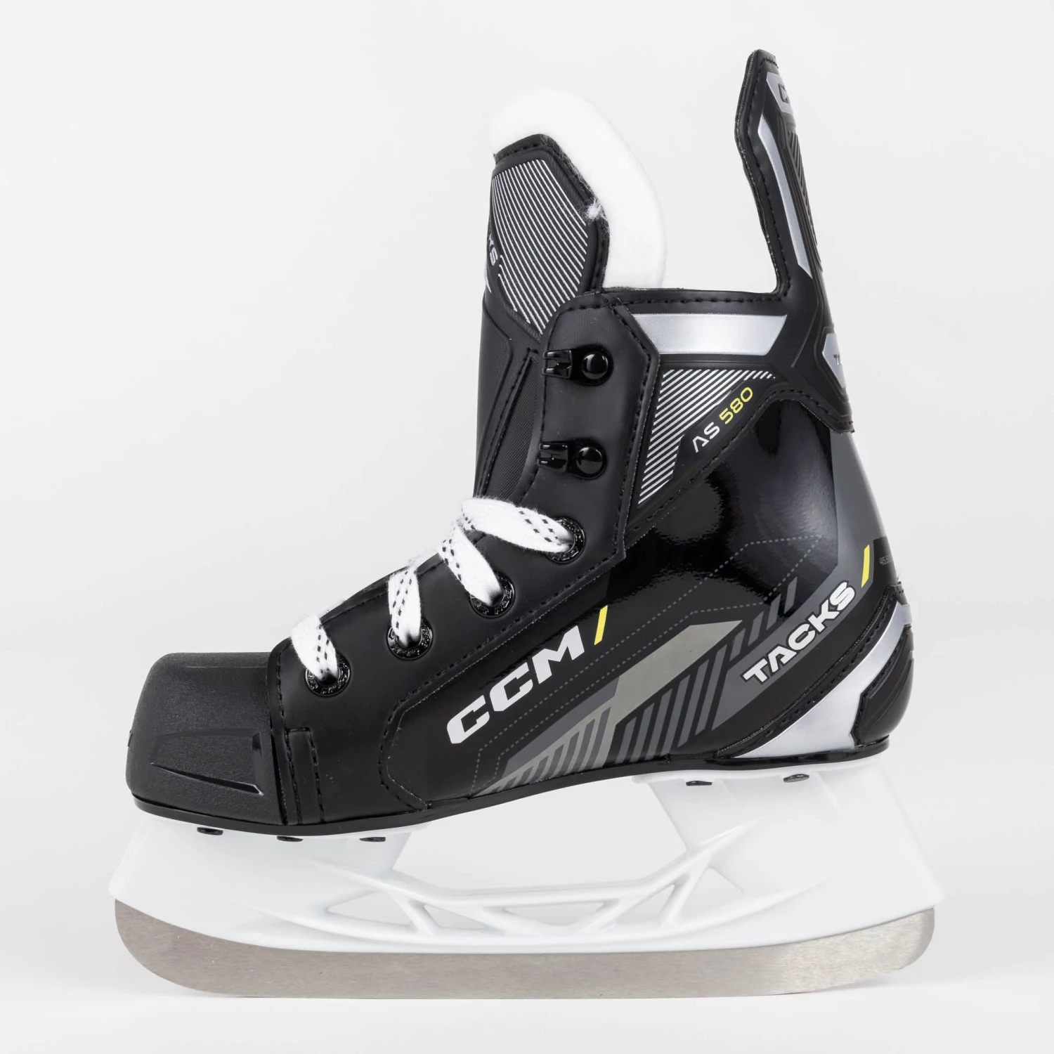 CCM Tacks AS580 Youth Hockey Skates 4 CCM Tacks AS580 Youth Hockey Skates - Image 2