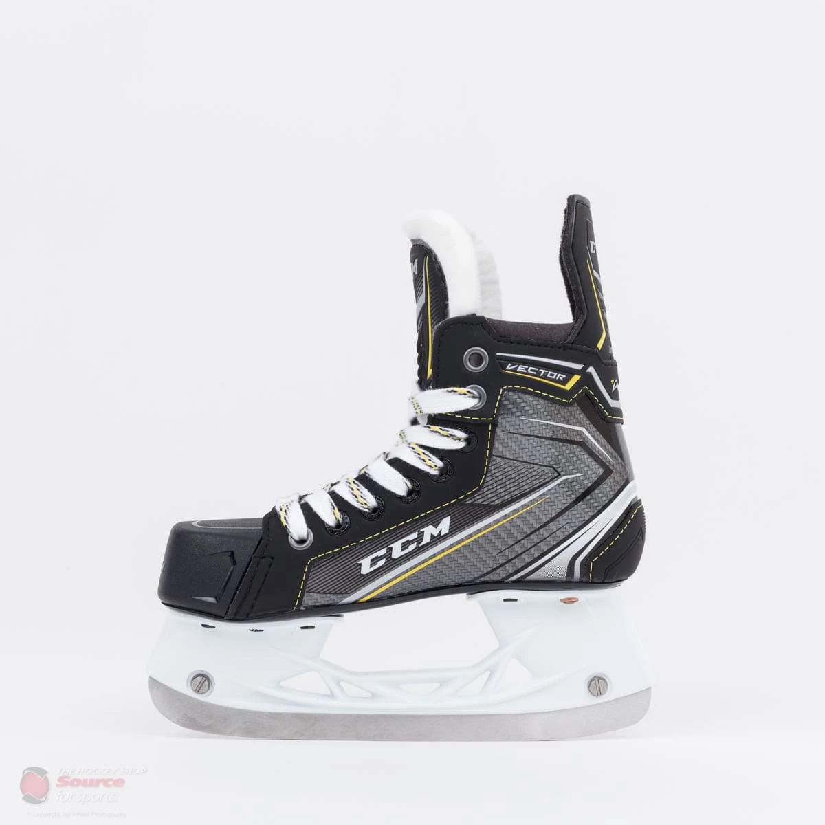 CCM Tacks Vector Junior Skates (2018) 4 CCM Tacks Vector Junior Skates (2018) - Image 2