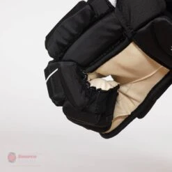 TRUE Catalyst M16 Junior Hockey Gloves S21 -Hockey Equipment true gloves true catalyst m16 junior hockey gloves 28534937223234