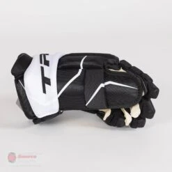 TRUE Catalyst M16 Junior Hockey Gloves S21 -Hockey Equipment true gloves true catalyst m16 junior hockey gloves 28534937419842
