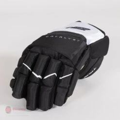 TRUE Catalyst M16 Junior Hockey Gloves S21 -Hockey Equipment true gloves true catalyst m16 junior hockey gloves 28534937452610