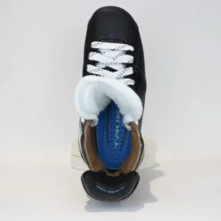 TRUE Player Senior Hockey Skates - Pro Stock - Edge Holder - Beige Liner - Size 9 -Hockey Equipment true hockey skates true player senior hockey skates pro stock edge holder beige liner size 9 9 r standard 15187073957954