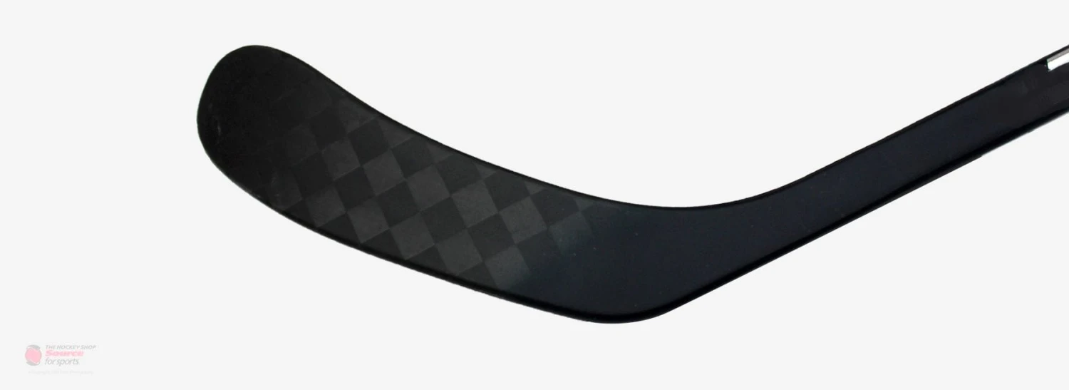 TRUE AX9 Pro Stock Senior Hockey Stick - Alex Edler - Custom - L-90 7 TRUE AX9 Pro Stock Senior Hockey Stick - Alex Edler - Custom - L-90 - Image 5
