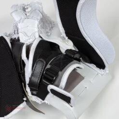 Vaughn Velocity V9 Pro Senior Goalie Catcher -Hockey Equipment vaughn catchers vaughn velocity v9 pro senior goalie catcher 14508920700994