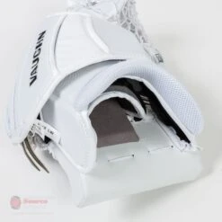 Vaughn Velocity V9 Pro Senior Goalie Catcher -Hockey Equipment vaughn catchers vaughn velocity v9 pro senior goalie catcher 14508920766530