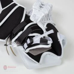 Vaughn Velocity V9 XP Pro Senior Goalie Catcher 22 Vaughn Velocity V9 XP Pro Senior Goalie Catcher -Hockey Equipment vaughn catchers vaughn velocity v9 xp pro senior goalie catcher 14508921552962