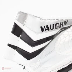 Vaughn Ventus SLR2-ST Pro Carbon Senior Goalie Catcher -Hockey Equipment vaughn catchers vaughn ventus slr2 st pro carbon senior goalie catcher 5670463176770