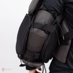 Vaughn Ventus SLR2 Pro Carbon Senior Chest & Arm Protector 31 Vaughn Ventus SLR2 Pro Carbon Senior Chest & Arm Protector -Hockey Equipment vaughn chest protectors vaughn ventus slr2 pro carbon senior chest arm protector 5496596496450