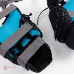 Vaughn Velocity V9 Pro Senior Goalie Knee Pads -Hockey Equipment vaughn knee pads vaughn velocity v9 pro senior goalie knee pads black sr 14427378614338