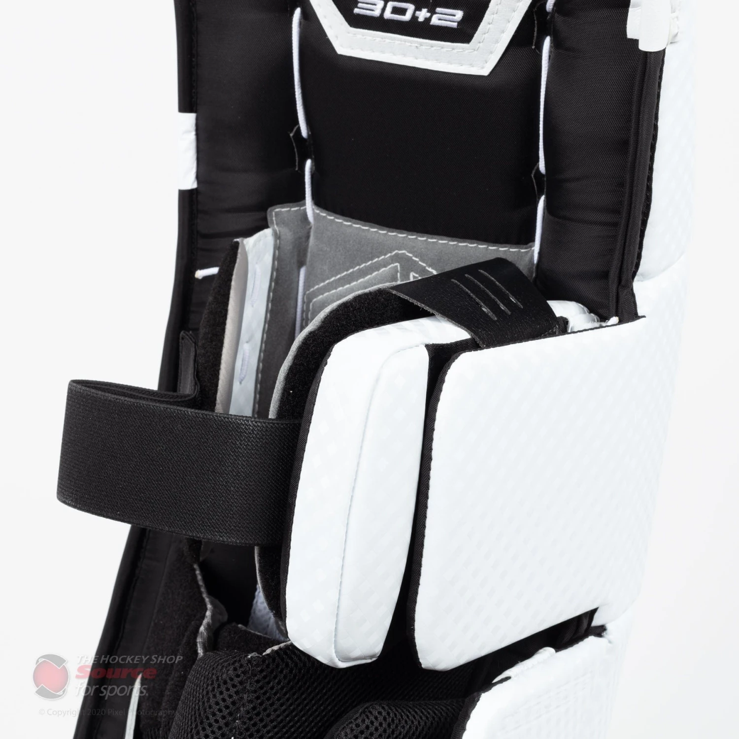 Vaughn Velocity V9 Intermediate Goalie Leg Pads 12 Vaughn Velocity V9 Intermediate Goalie Leg Pads - Image 10