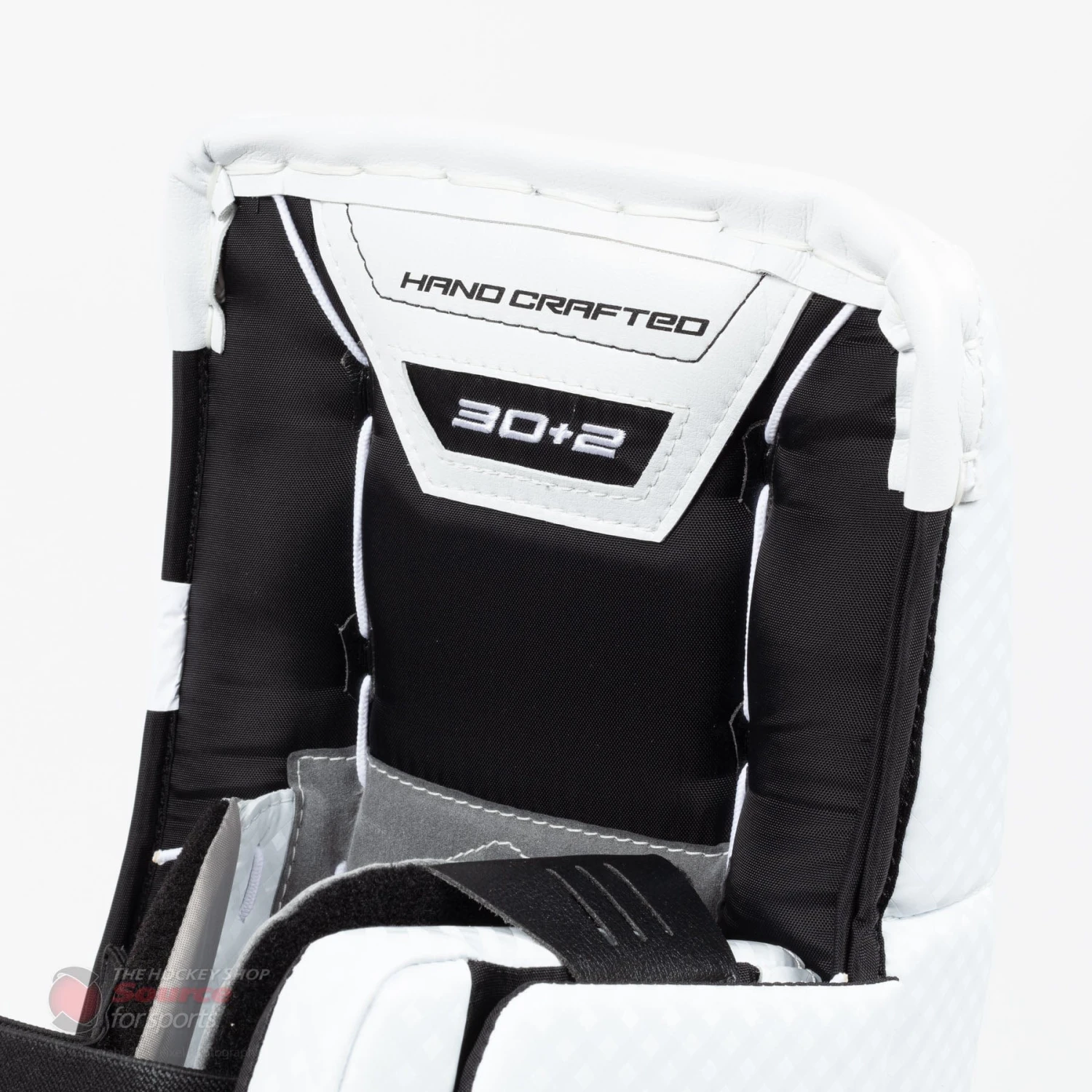 Vaughn Velocity V9 Intermediate Goalie Leg Pads 11 Vaughn Velocity V9 Intermediate Goalie Leg Pads - Image 9