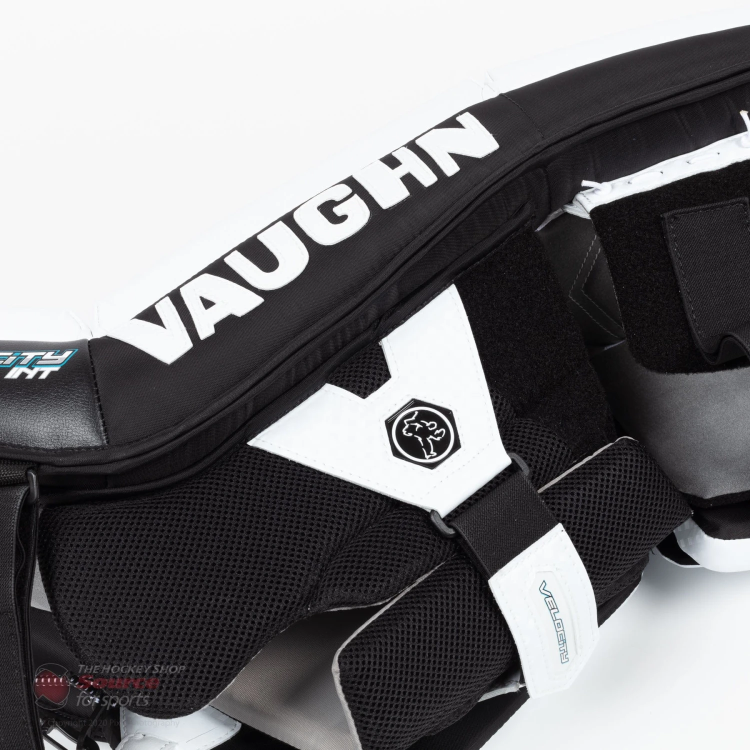 Vaughn Velocity V9 Intermediate Goalie Leg Pads 13 Vaughn Velocity V9 Intermediate Goalie Leg Pads - Image 11