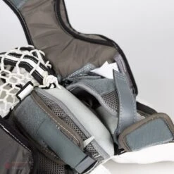 Warrior Ritual GT2 Senior Goalie Catcher -Hockey Equipment warrior catchers warrior ritual gt2 senior goalie catcher 5024717799490