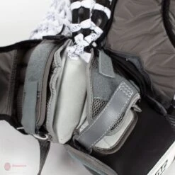 Warrior Ritual GT2 Senior Goalie Catcher - Source Exclusive -Hockey Equipment warrior catchers warrior ritual gt2 senior goalie catcher source exclusive 5670517145666